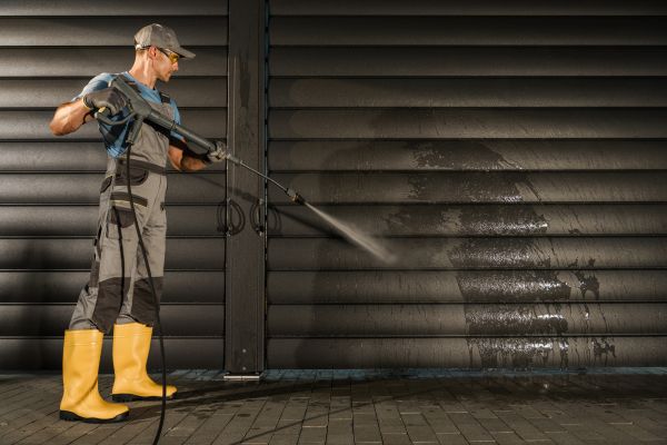 Garage Pressure Washing in Port Orange