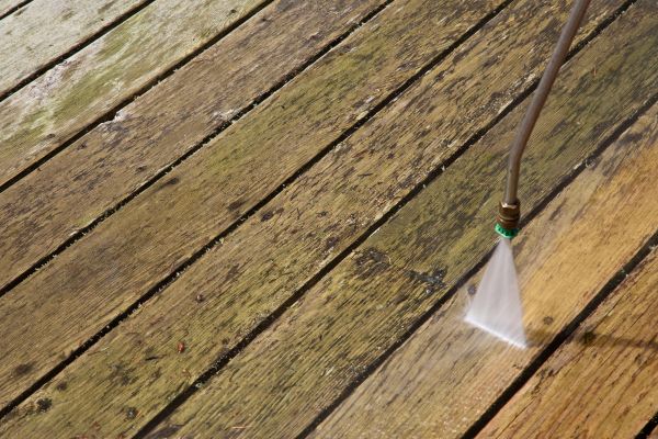 Deck Mold Removal in Port Orange